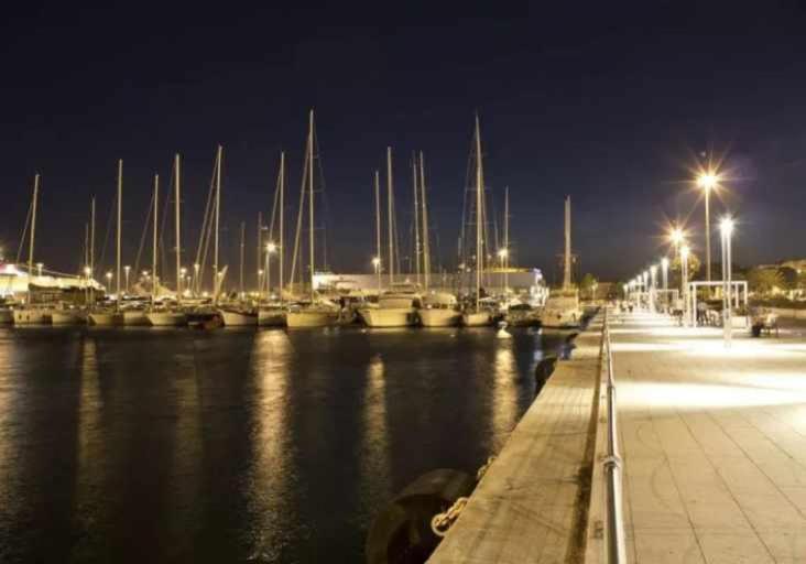 Piazzaitaliasuite Con Terrazza Apartment *
